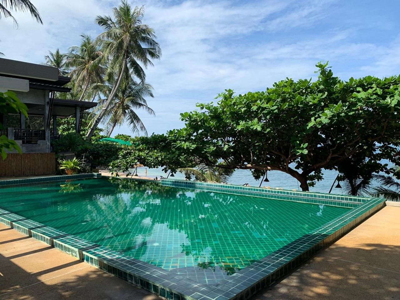 West Coast Beach Resort Пханган Экстерьер фото